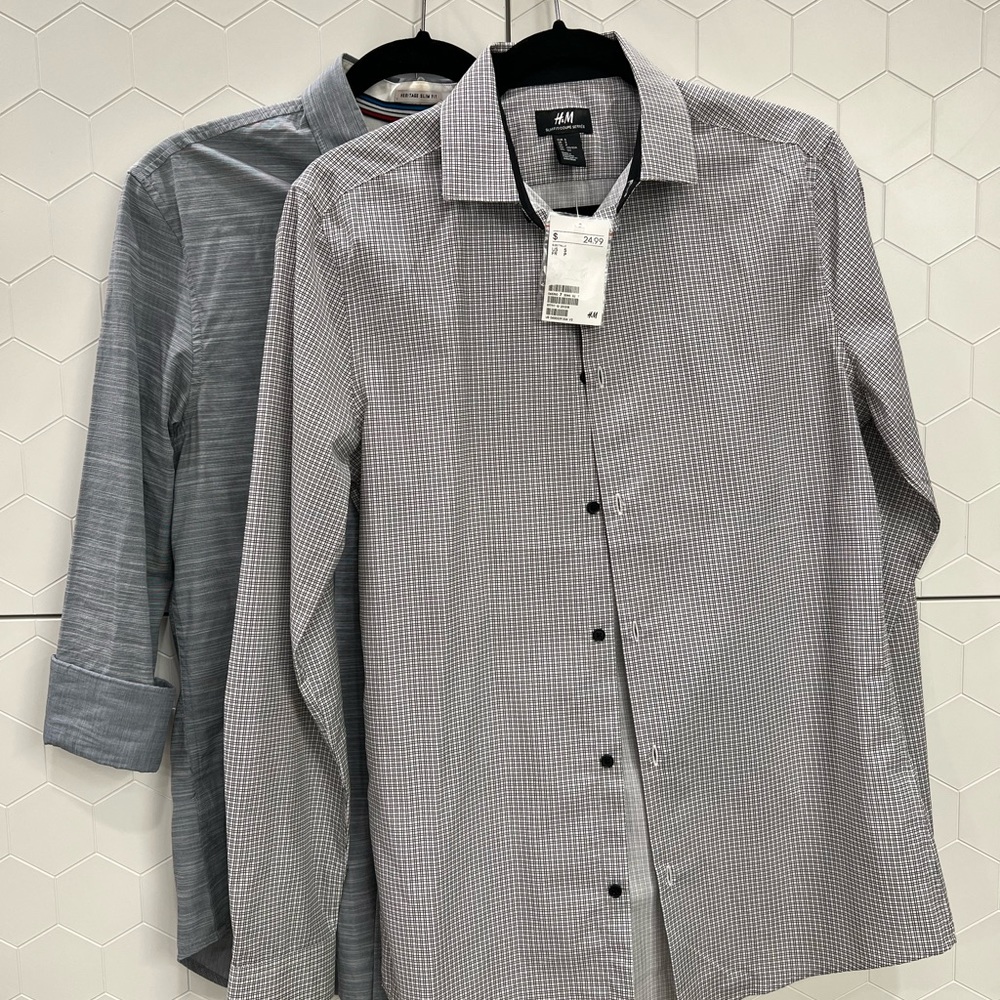 Men dress shirt button down lot of 2 New size small slim fit
